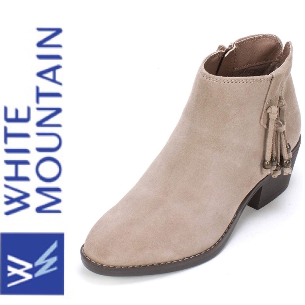 White Mountain Leather Ankle Booties